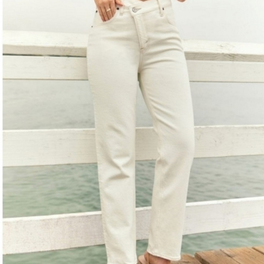 Abercrombie & Fitch The‎ Dad High Rise Jeans Asymmetrical Waist Straight 26/2L
